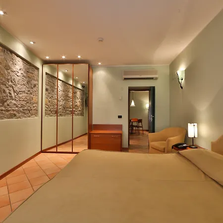 Aparthotel San Giusto 4*