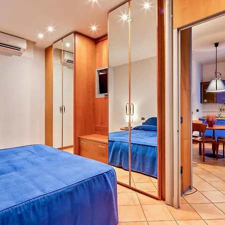 San Giusto Apart Otel 4*