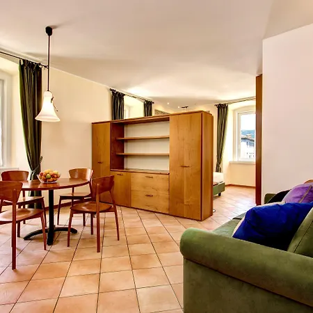 San Giusto Apart Otel 4*