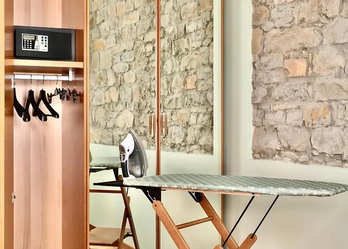 San Giusto Lägenhetshotell 4*